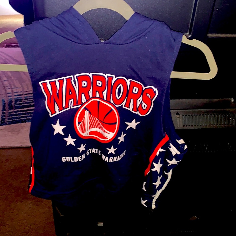 The color is navy blue the brand is NBA the size is Large